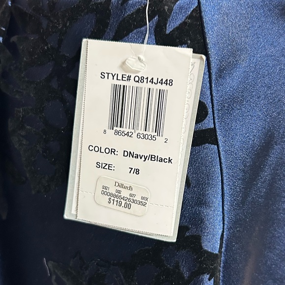 B. Darlin Blue Mini Skirt Black Velvet Flowers - Picture 9 of 10